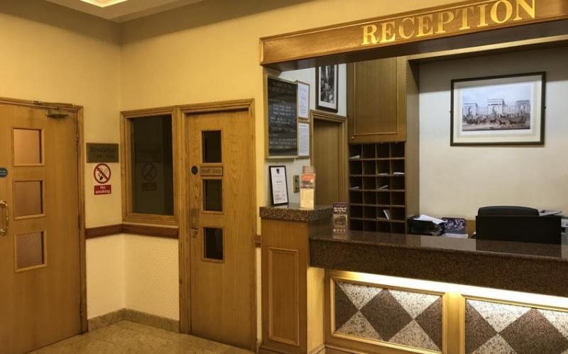 Beverley City Londra Dış mekan fotoğraf